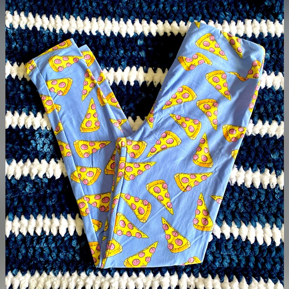 LuLaRoe OS Pizza Leggings